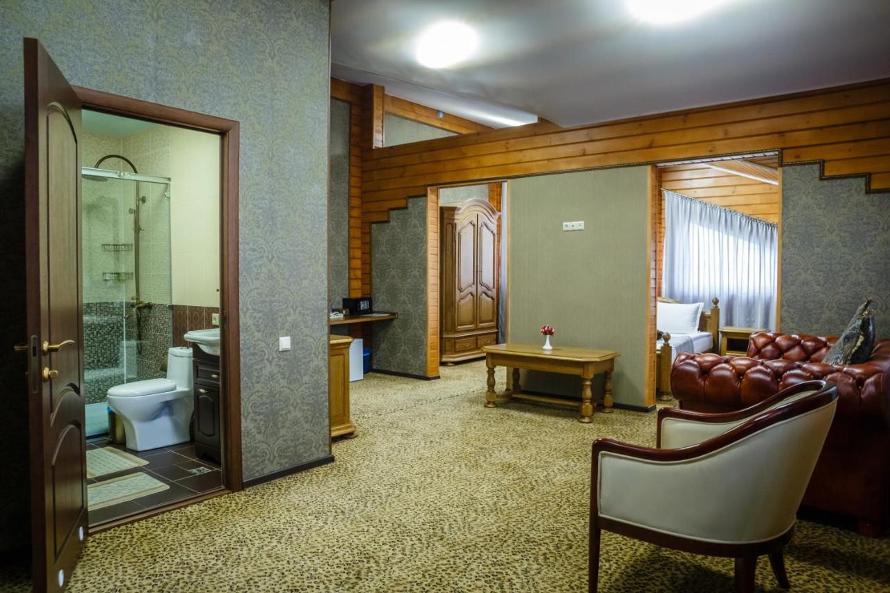Guest House Chalet Taraz Ngoại thất bức ảnh